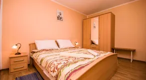Apartment Gogic - Image 4