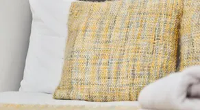 Boutique Bath Apartment Free Parking - Image 3