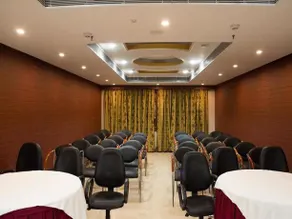 OYO Premium Nayapalli IRC Village - Image 4