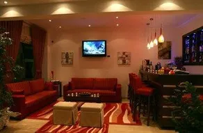 Omiros Luxury Hotel - Image 4