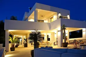 Blizz Boutique Hotel - Image 5