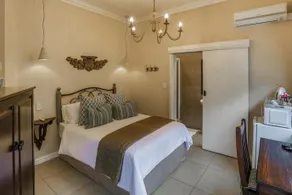Woodbury House - Image 3