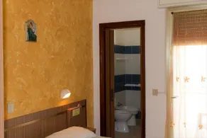 Hotel Ile de France Cesenatico - Image 3