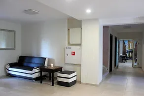 Hotel City - Image 2