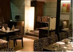Hotel Sampoorna - Image 5