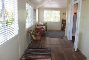 TRADITIONAL QUEENSLANDER FAMILY STAY - Image 4