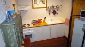 The Old Joyce Factory Loft Apartment - Image 5