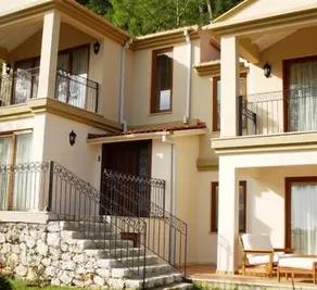 Amos Boutique Villa - Image 5