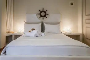 Oceanis Rooms - Image 5