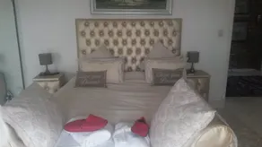 Mhlangeni Lodge B&B - Image 1