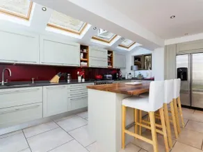 Veeve 5 Bed 3 Bath House Foxbourne Road Balham - Image 4