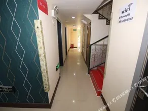 Runda Express Hostel - Image 3