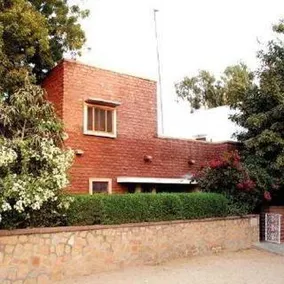 Indrashan Homestay - Image 4
