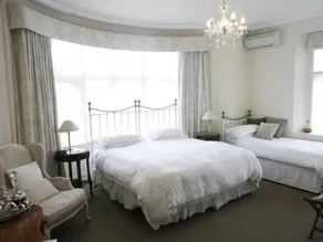 Marlborough House Bath - Image 3
