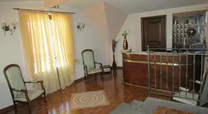 Al Palazzetto Set Fair - Image 2