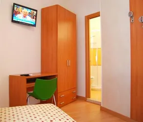 Hotel Eden - Image 2