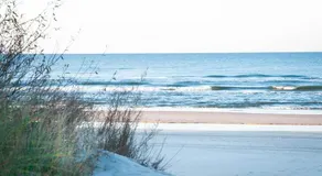 Apartment MiAMar in Rogowo with Furnished Terrace and Parking by Noclegi Renters - Image 5