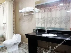 Yare Fengqing Business Hotel - Image 2