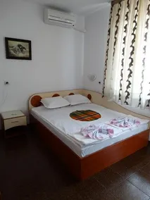Guest House Rositsa - Image 4