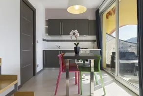 Tommy House - Image 2