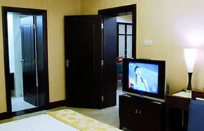 Hubei Development and Reform Commission Training Center Hotel - Image 2