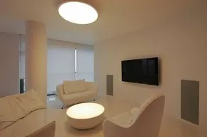 Red & White Helios City Apartment - Image 5