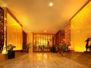 Yulin Civil Aviation Hotel - Image 3