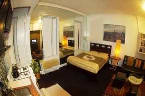 Charming Studio by Grand Central - Image 5