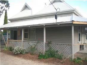 Showgrounds Cottage Naracoorte - Image 2