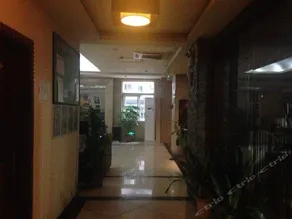 Wanfeng Hotel - Image 4