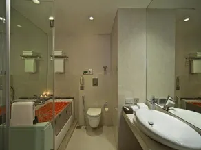 Radisson Kolkata Ballygunge - Image 5