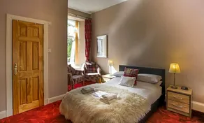 Ness House - Image 2