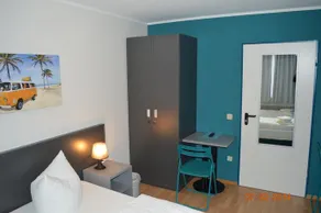 n8chtHAUS - Image 3