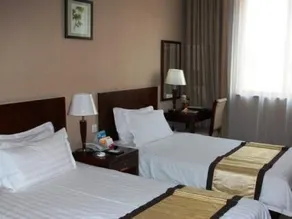 Zhiyin Lotus Lake Hotel - Image 5