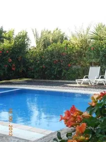 Karterados Beach Apartments - Image 2