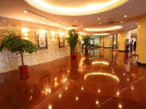 Liangyou Fulin Hotel (Jinan Quancheng Square Daming Lake Branch) - Image 4