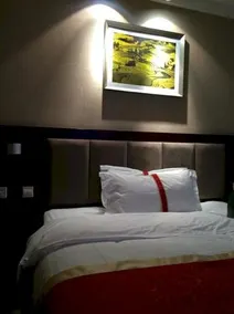 Jinxi Hotel (Kuanzhai Alley Kuixinglou, Chengdu) - Image 4