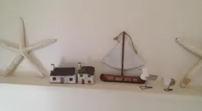 Sea Hollies - Image 2