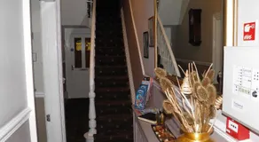 Aristocrat Guest House - Image 2