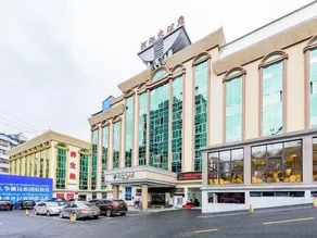 Hechi Hotel - Image 2