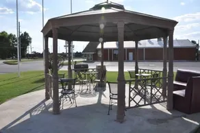 Heritage Inn - Image 2