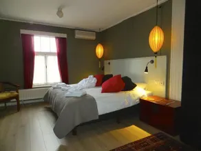Ria's Bed & Kitchen And Beyond - Image 4