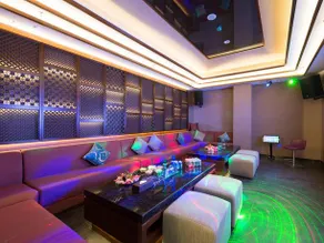 R&F LN Garden Hot Sping Resort - Image 3