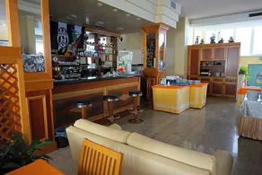 Hotel Flora - Image 4