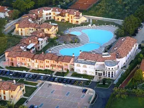 Garda Resort Apartment - Image 5