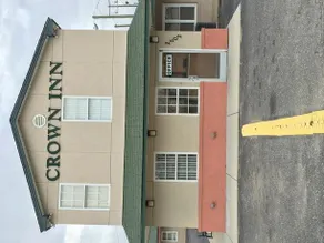 Crown Inn - Fayetteville - Image 2