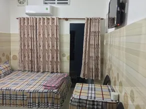 Tan Xuan Hotel - Image 3