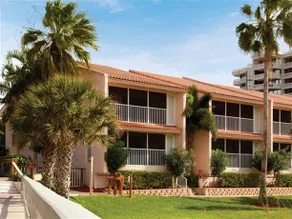 Club Regency of Marco Island - Image 2