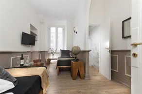 Unique 5 bed 4 baths flat in Monti - Image 2