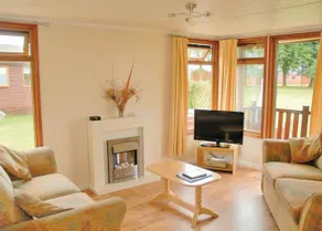 Athelington Hall Farm - Image 3